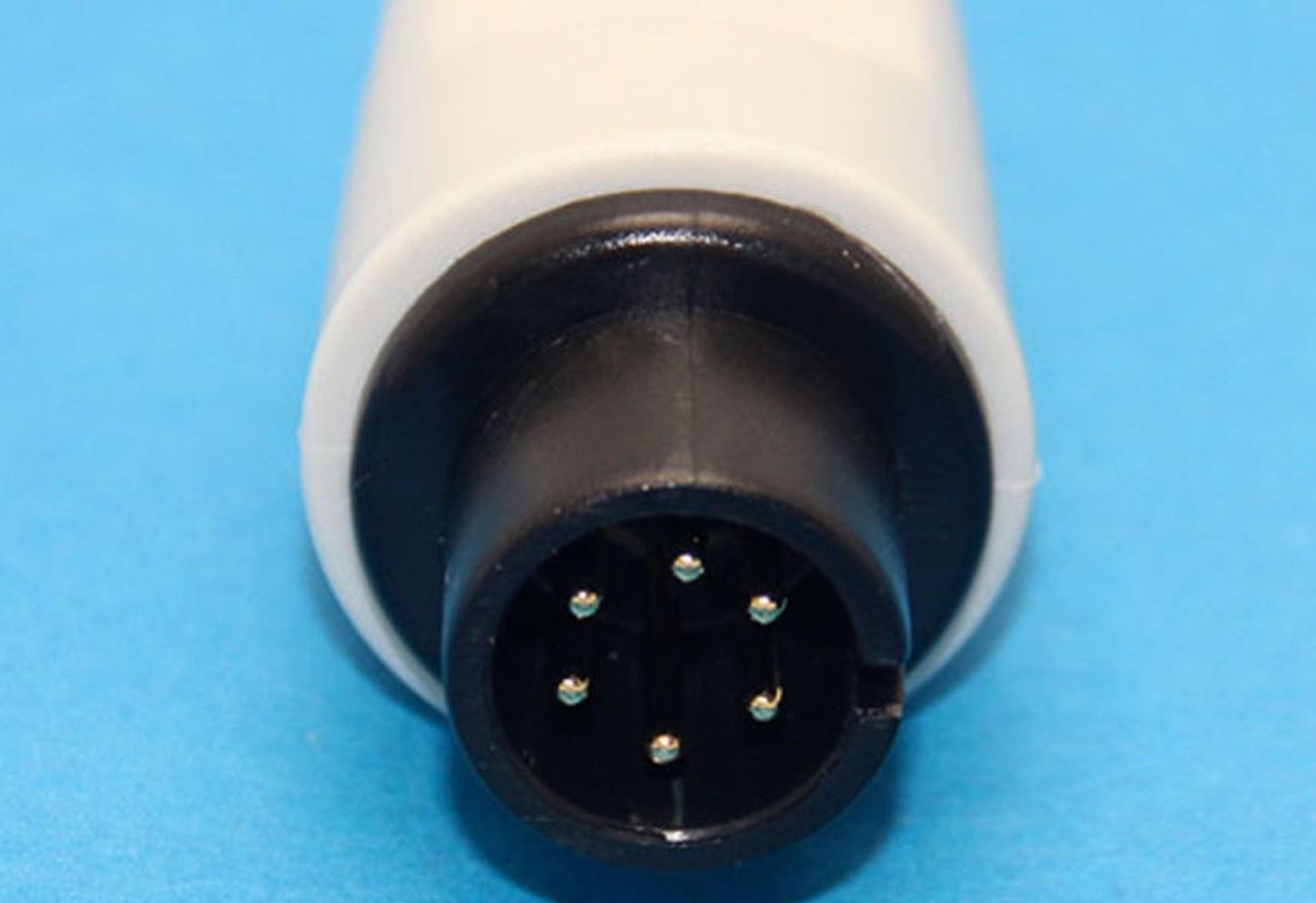 ЭКГ кабель пациента для  Utas (Ютас) UM 300, UM-300-10-S, UM-300-15-S, UM-300-20-S, ЮМ-300, 3 отведения, 6 pin, зажим